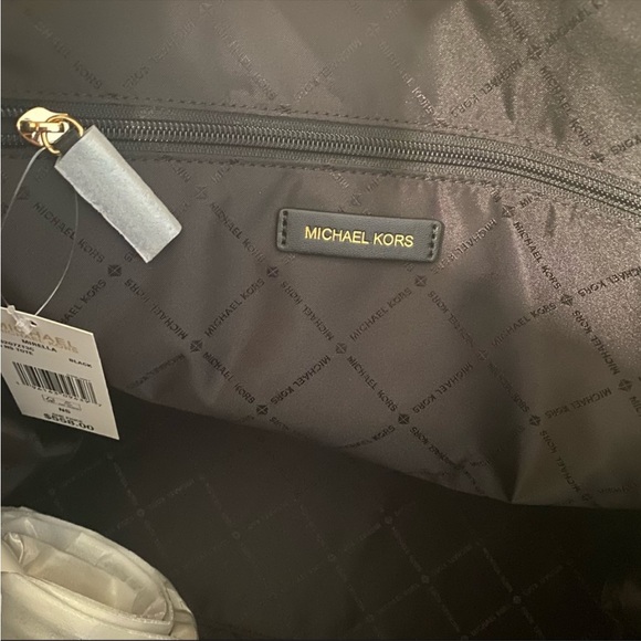 Last one✨Michael Kors mirella large tote bag - Picture 9 of 13